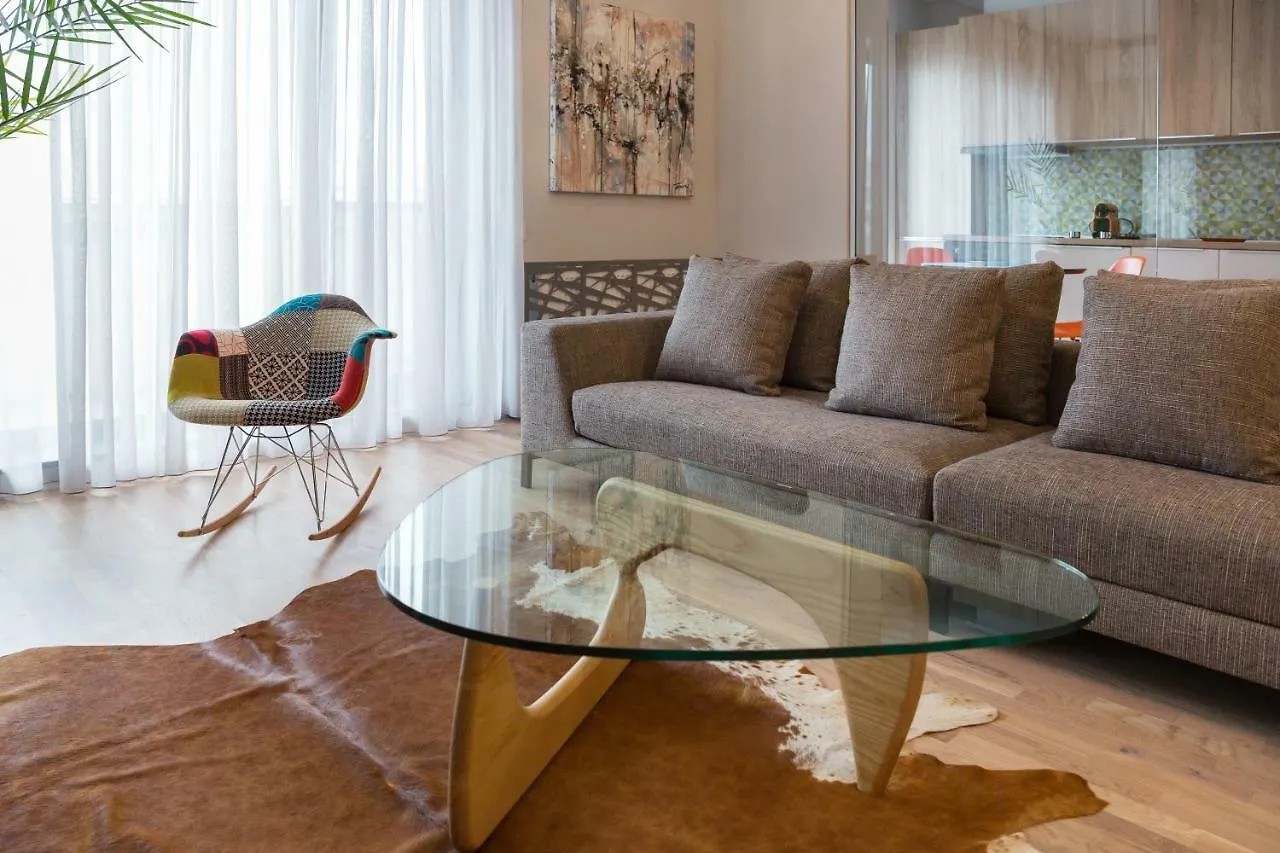 The Shades Of Grey-Tranquil 4Th-Floor Apartment Baneasa Area Bukareszt Rumunia